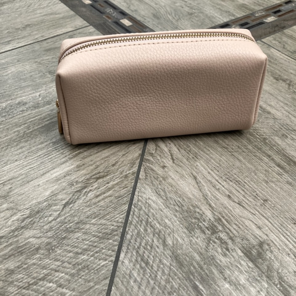 Cuyana Pink Cosmetic Bag